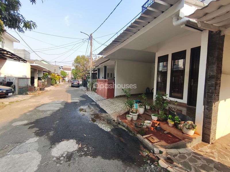 Serpong Park Cluster Gold G6/16 