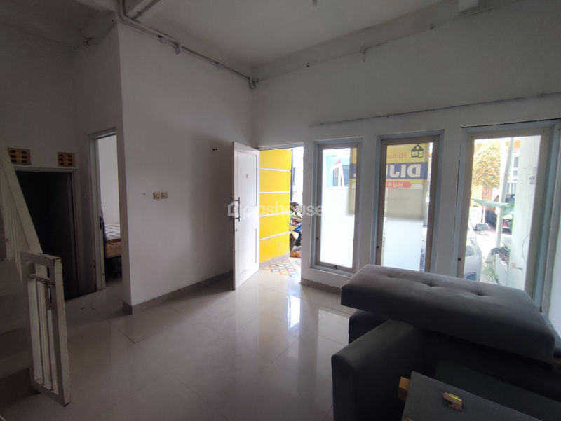 Jalan Menpor Plasigunung No.R14 Depok