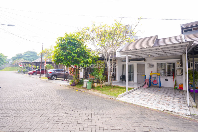 Serpong Lagoon Cluster Lotus Garden