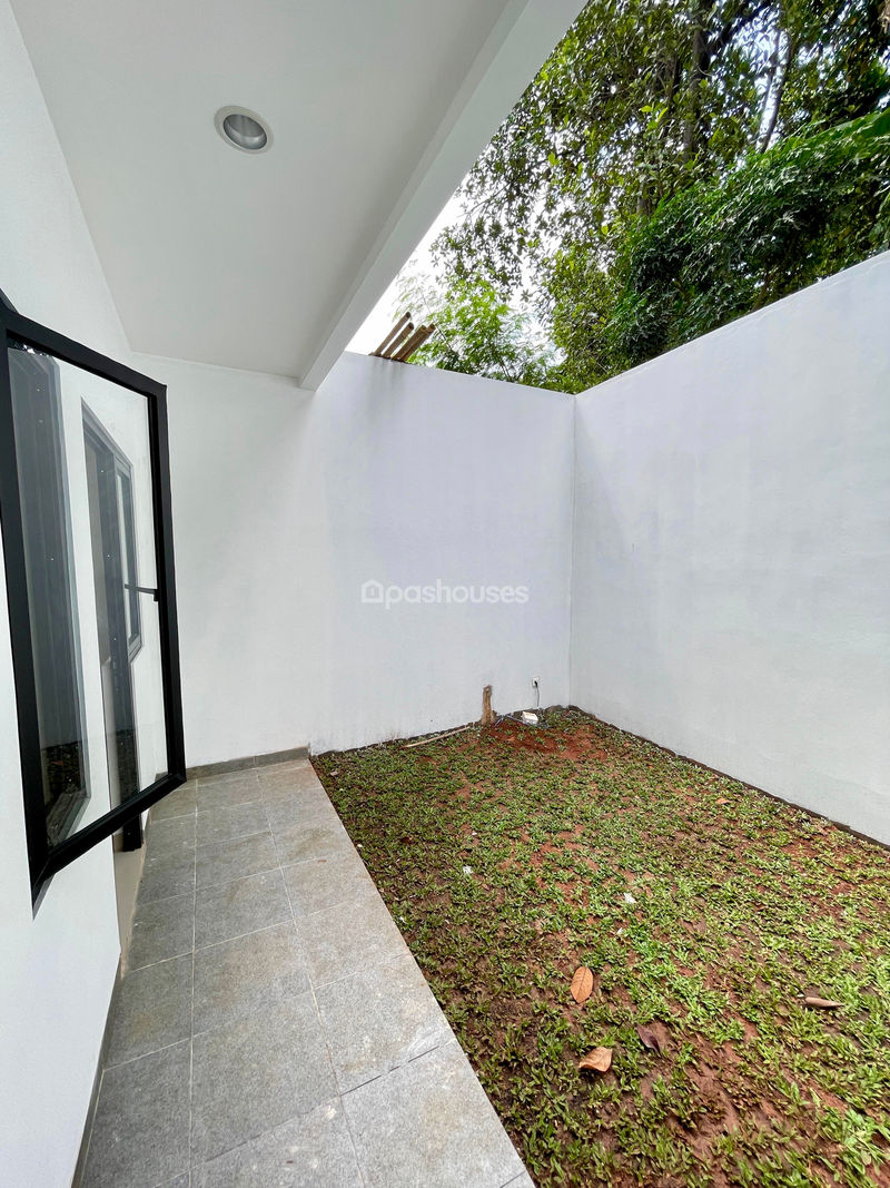 Dewi Residence 