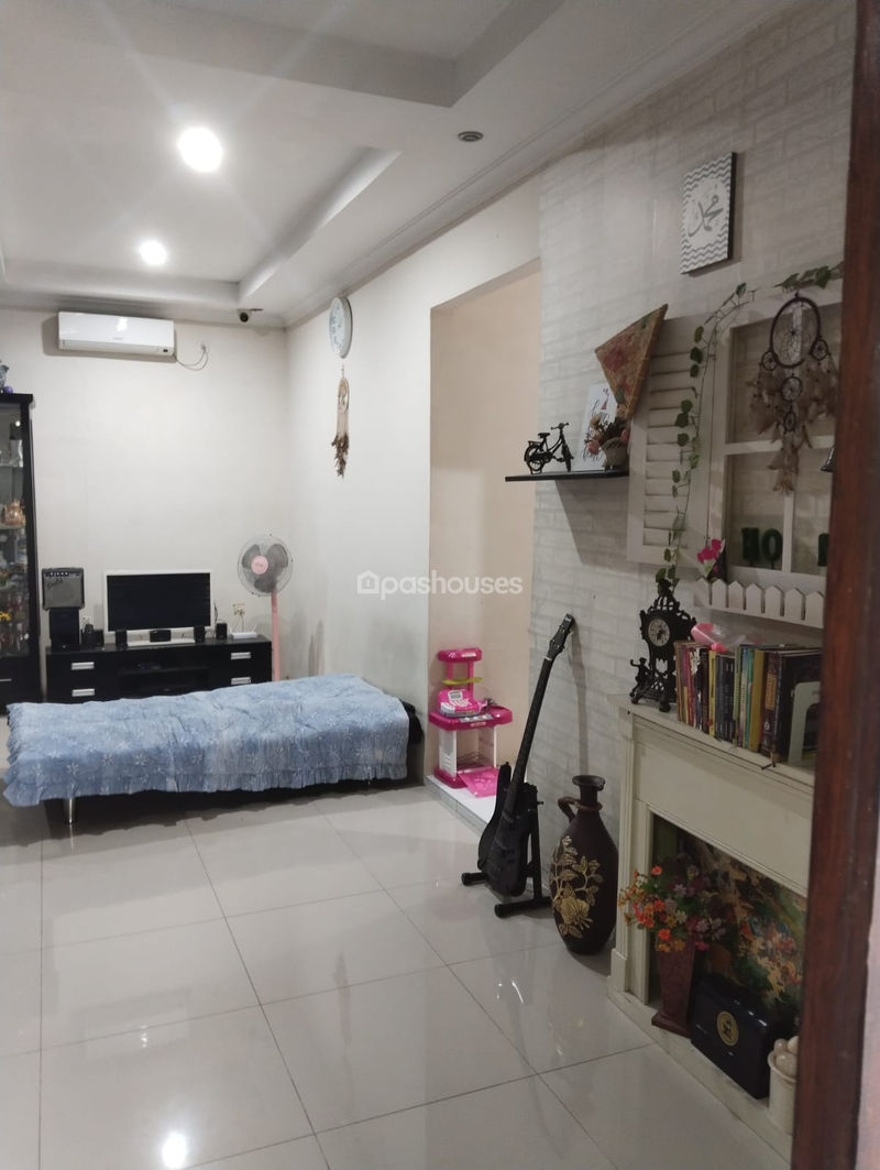 Bekasi Timur Regency Cluster Malachite Blok M16