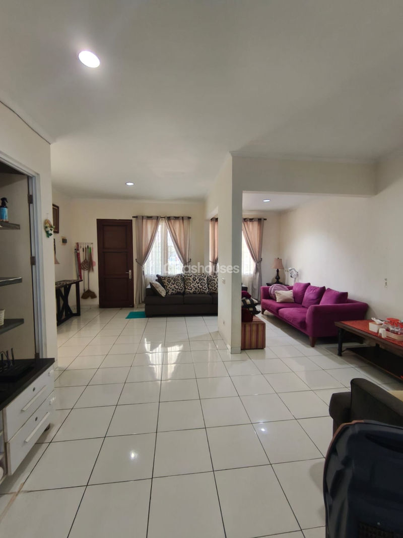 The Icon BSD City Cluster Western Cosmo Blok C1 No.18