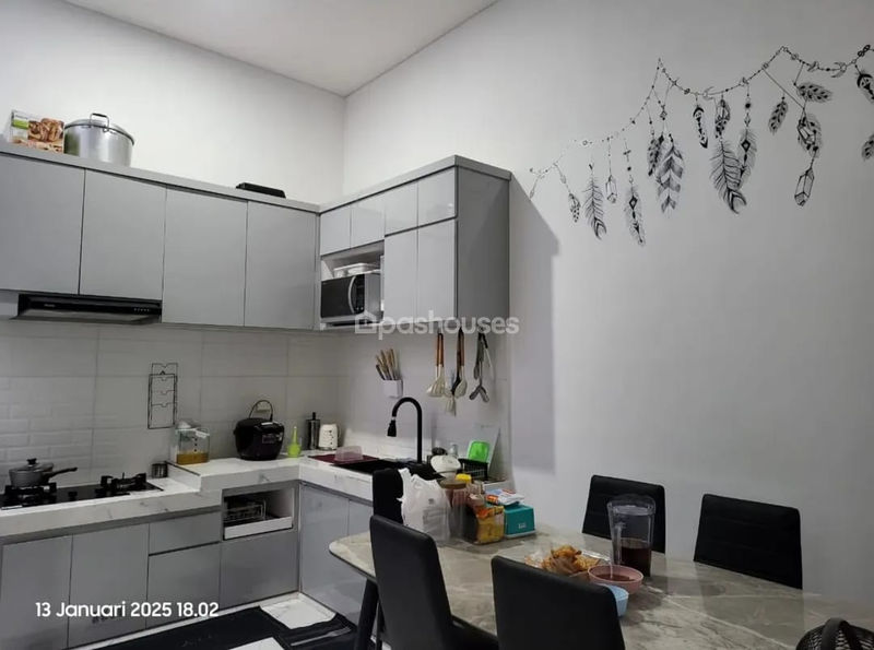 Perumahan Diamond Lake Side Blok D No.23