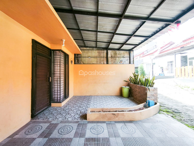 Townhouse Mutiara Pasir Kuda Blok A8