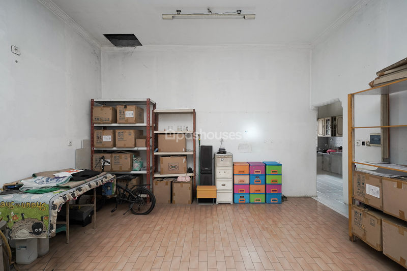 Jalan Manunggal II No. 8B, Komplek Kodam Jatiwaringin