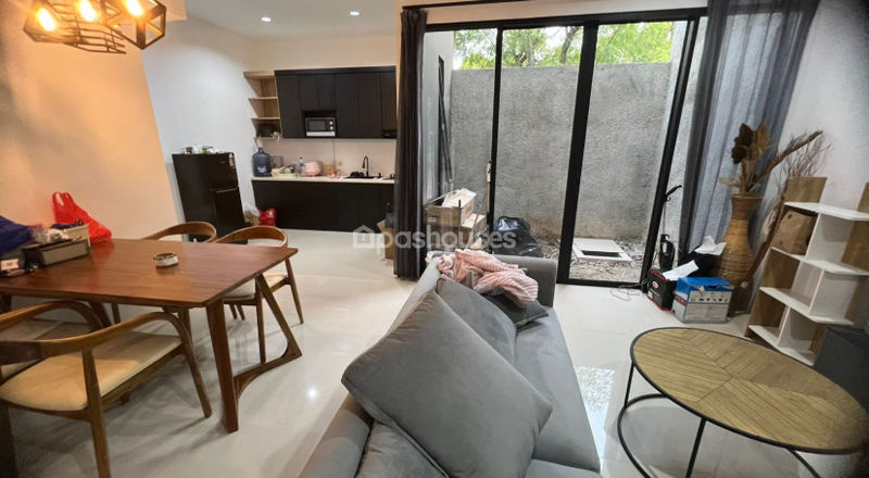 Perumahan Amadea Townhouse Blok A8