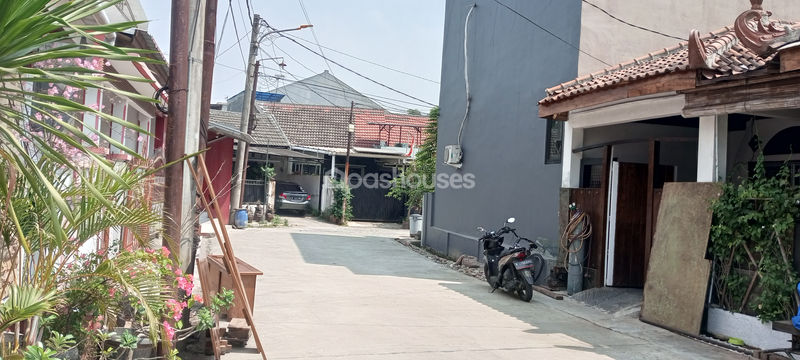 Perumahan Dukuh Zamrud Permata Legenda