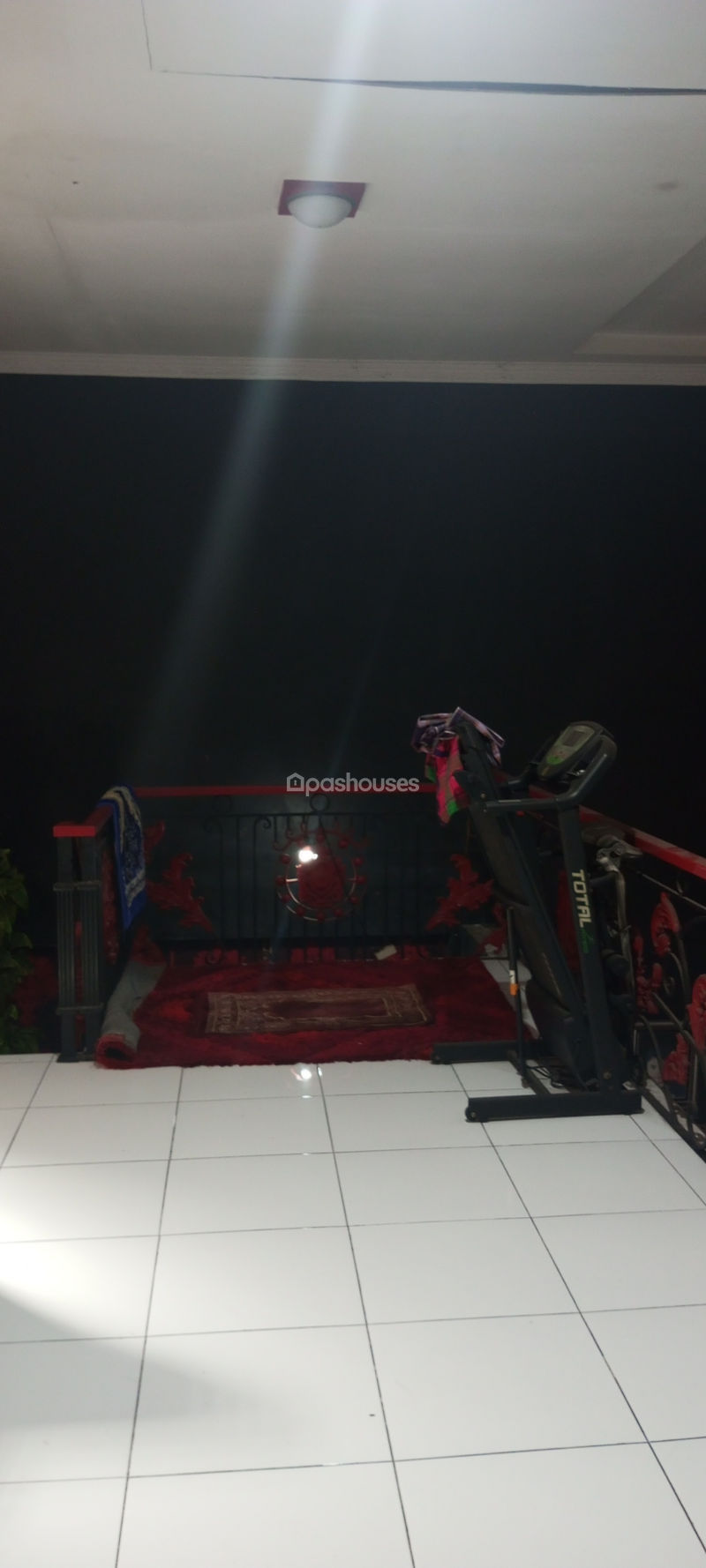 Jalan Pulo Sirih Tengah