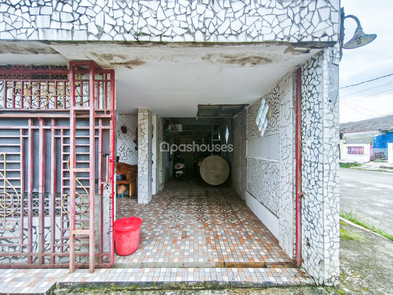 Jalan Sasak Panjang Permai Blok G2A No. 4 & 5