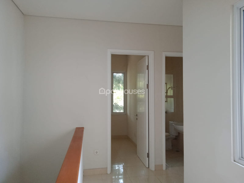 Perumahan Vanya Park Cluster Assana House Blok B08 No.22