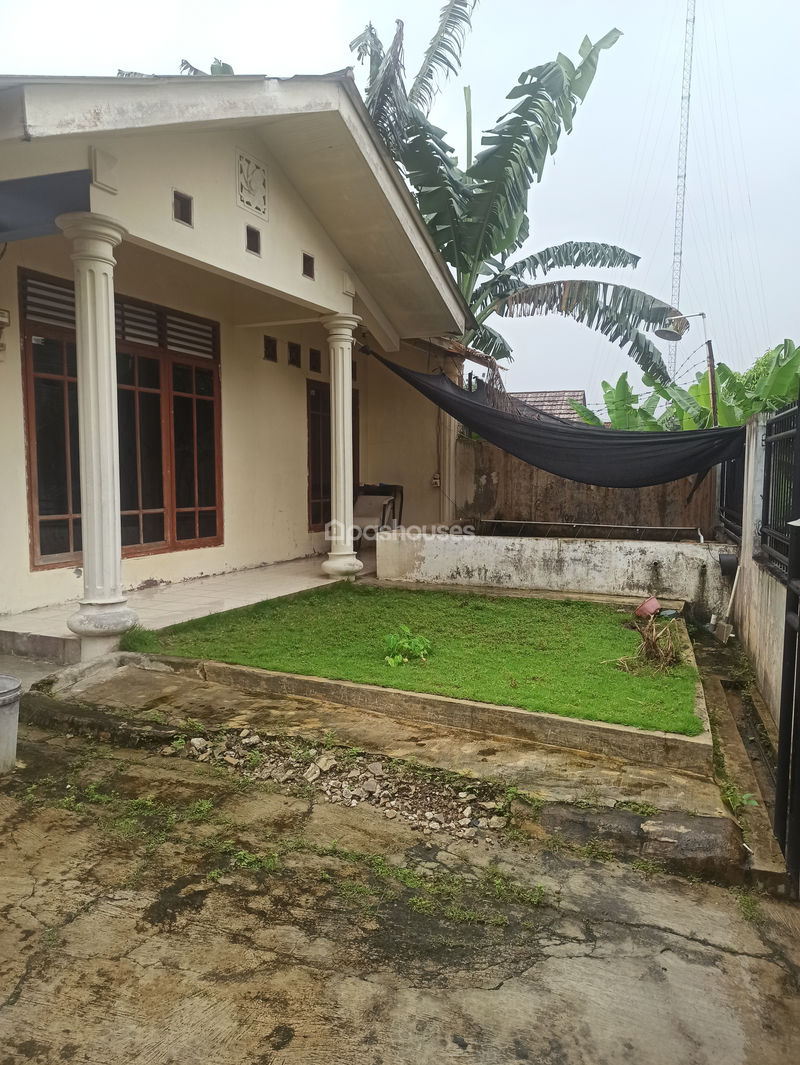 Jalan SMPN 10 Rivaria Dalam Depok