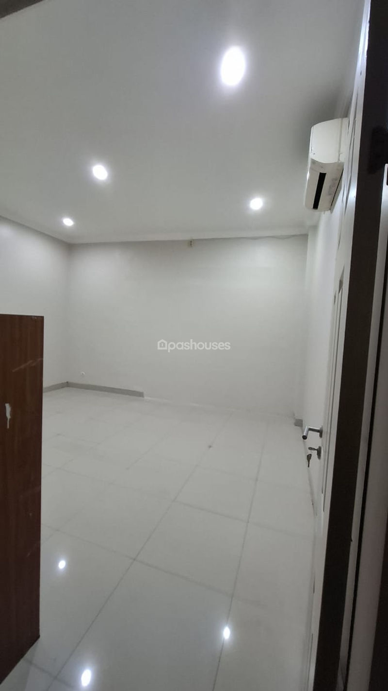 Jalan Panca Warga 5 No.4
