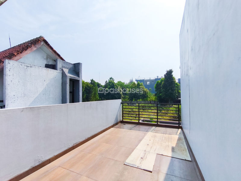 Sentul City River View Cluster Santorini Maple 3