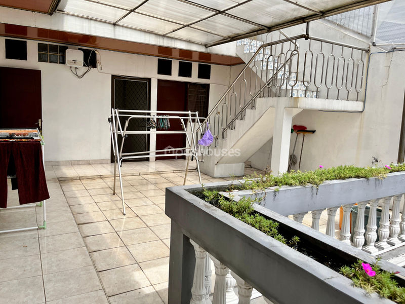 Perumahan Kemang Pratama Blok H11A