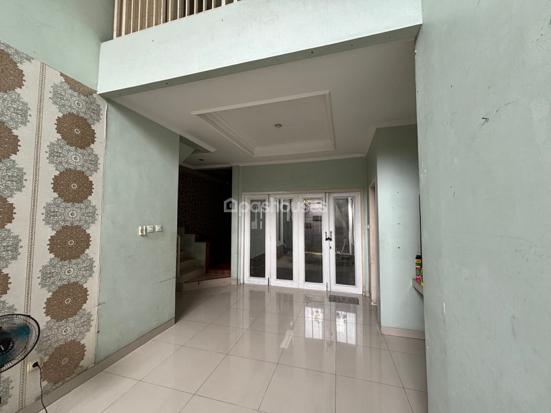 Islamic Village Karawaci Cluster Munawarah Blok K11 No.6