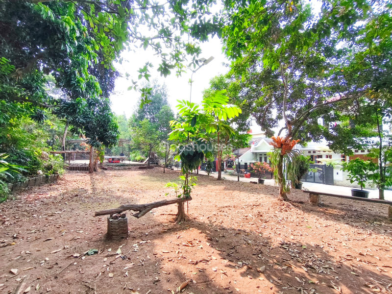 Jalan Villa Dago Tol, Blok D11 No.17