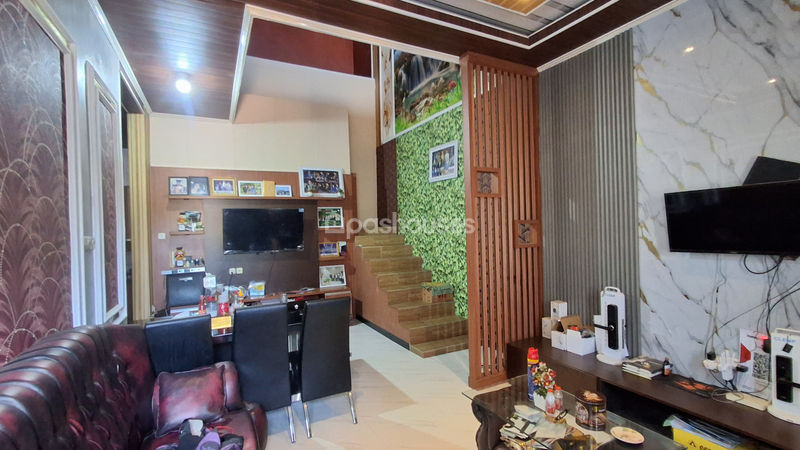 Jalan Sirojul Mustaqim Cibinong