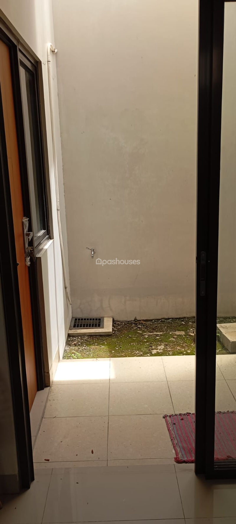 Komplek Gaharu Residence Blok B2/18