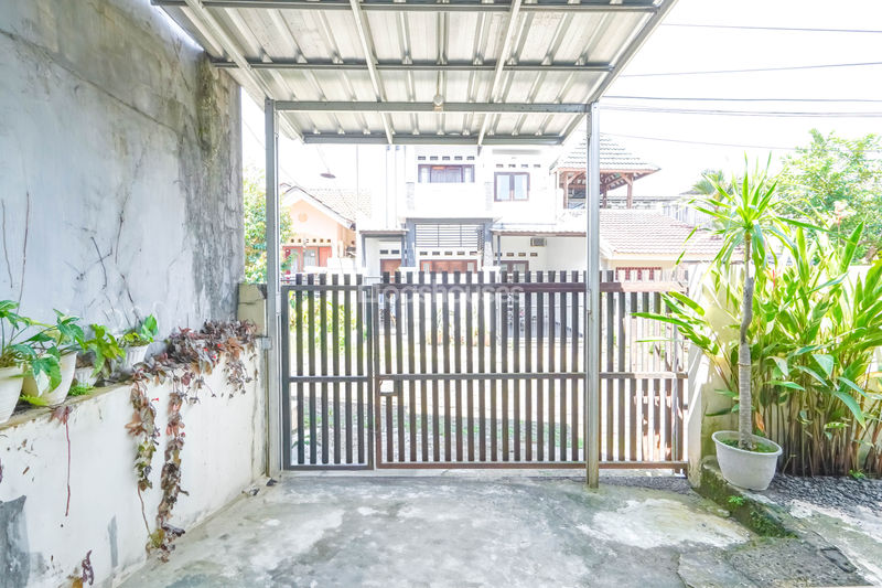 Perumahan Bukit Rivaria Sawangan