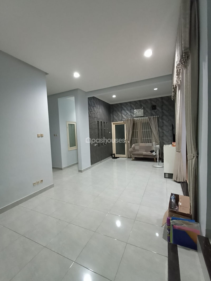Villa Melati Mas Blok V 17/15