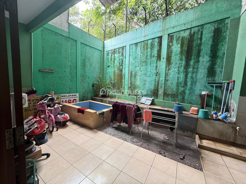 Jalan Jamblang Raya No.3A