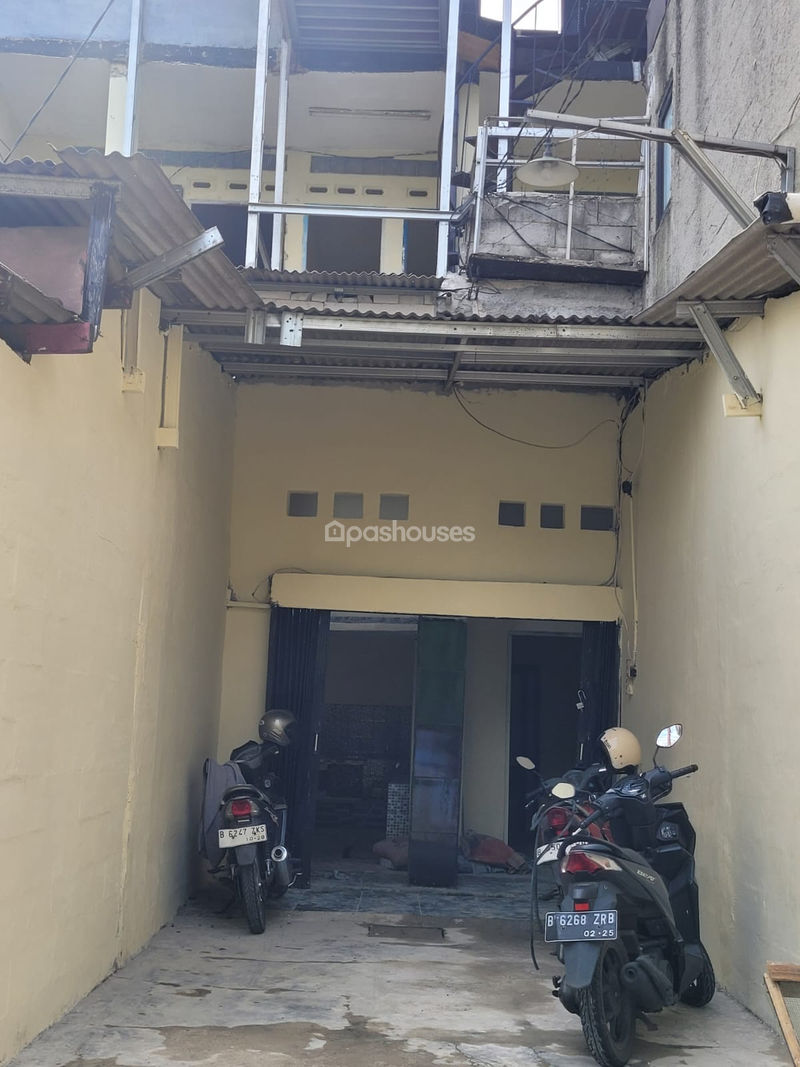 Jalan Pitara Raya