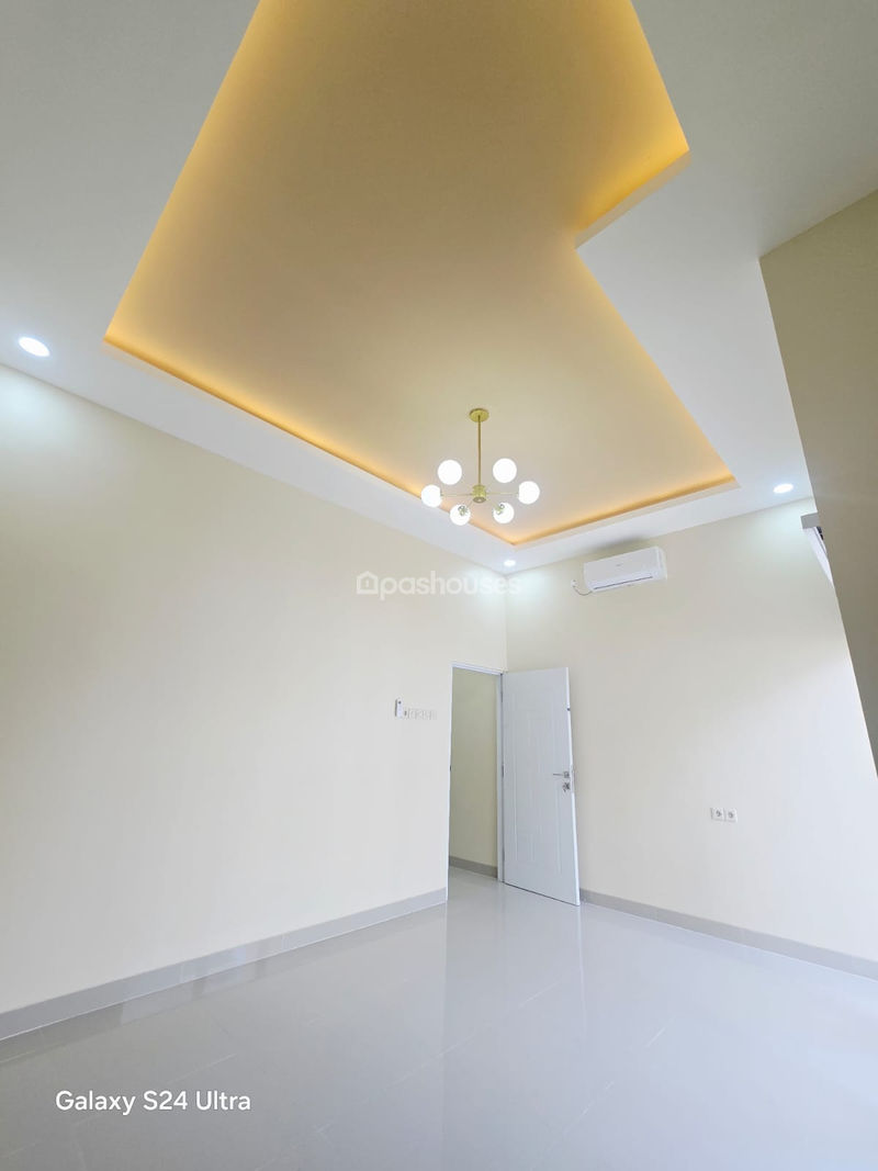 Kota Harapan Indah Blok WI No.20B