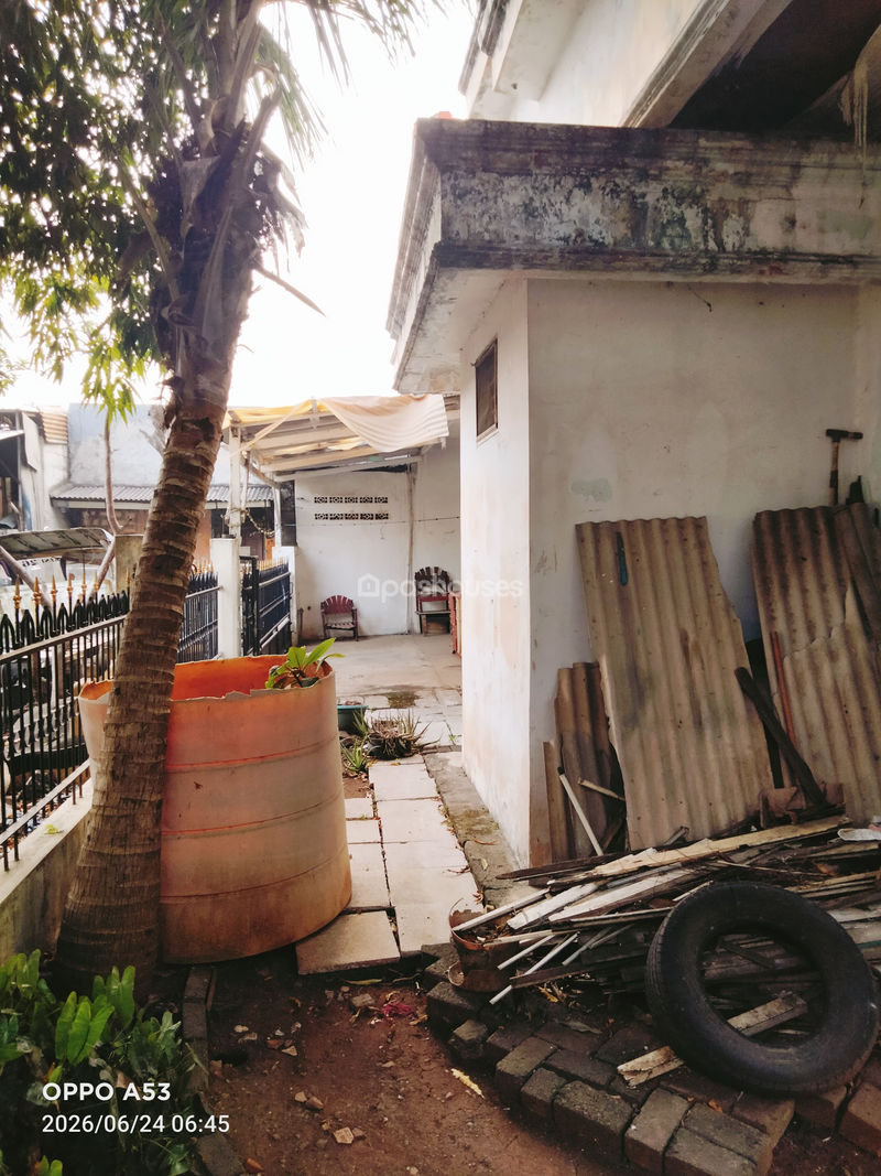Jalan Pesut Raya No. 132