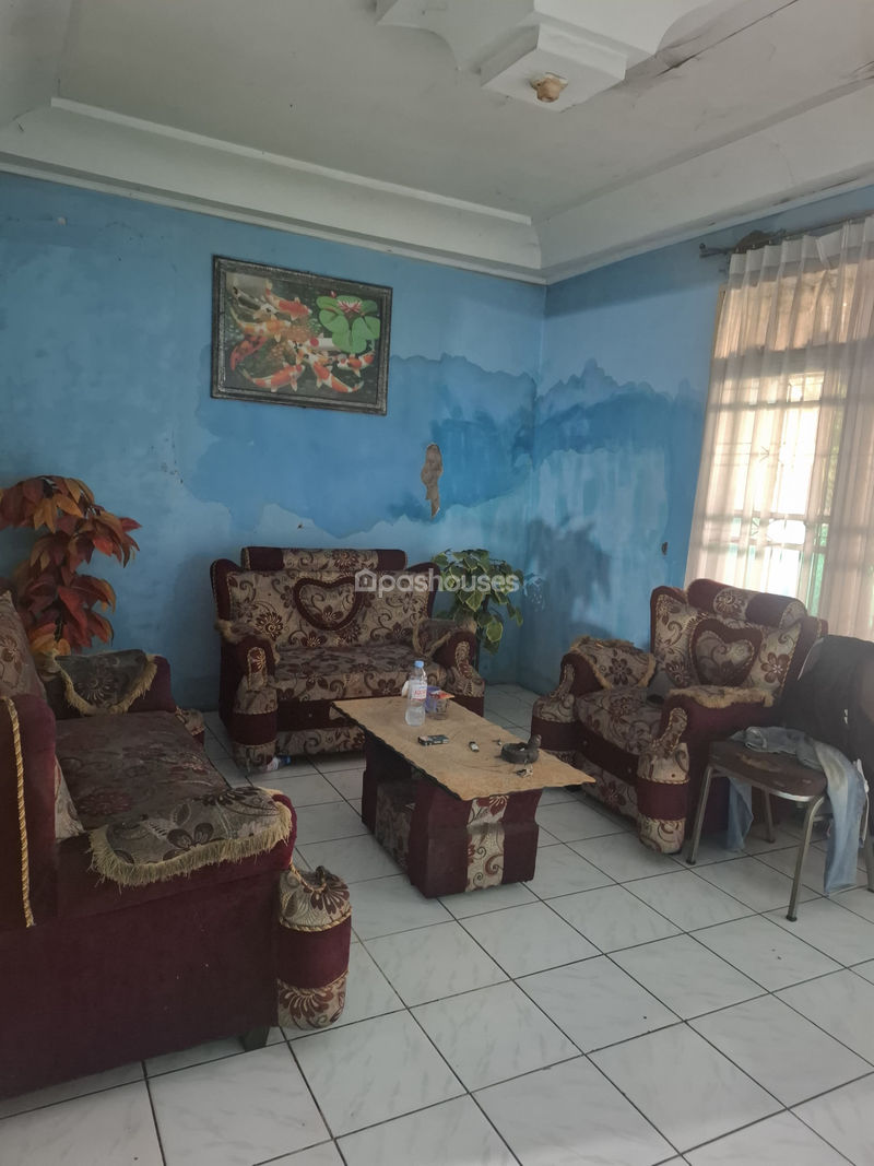 Jalan Masjid Nurul Iman II No.10