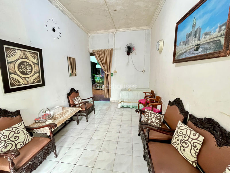 Jalan Antariksa III No.102