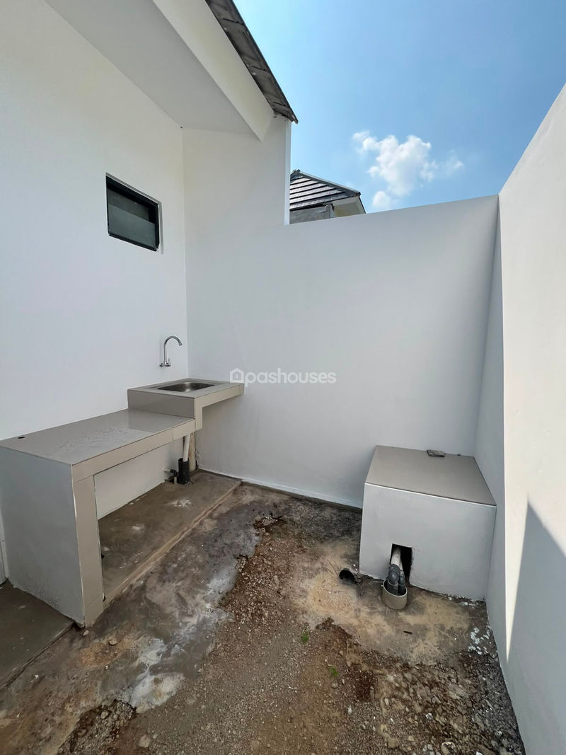 Perumahan D'Grand Living, Tigaraksa  C1 No.11