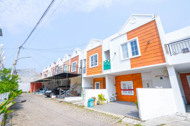 Practical House Cinangka