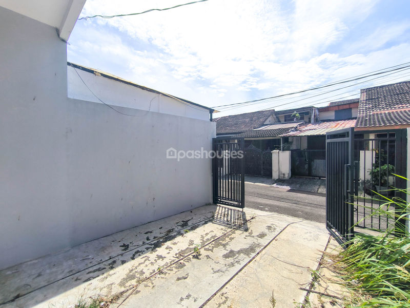 Permata Pamulang Blok B4/17A