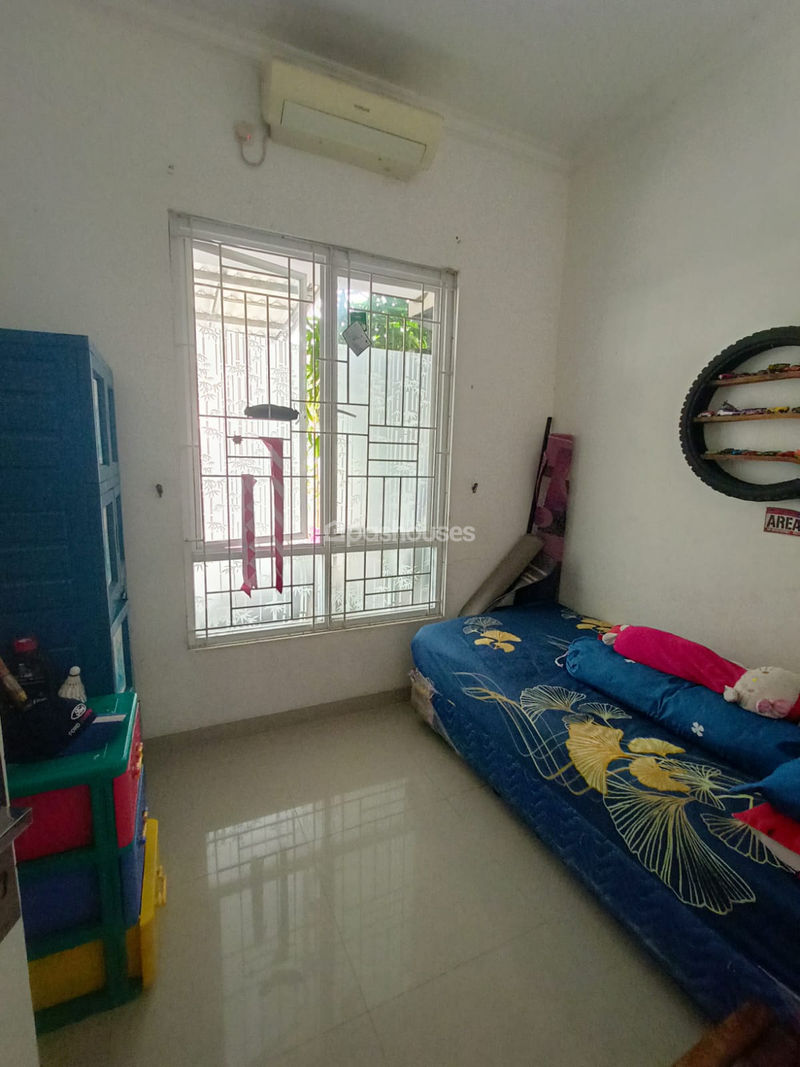 Perumahan Casa Nisa Kav 9