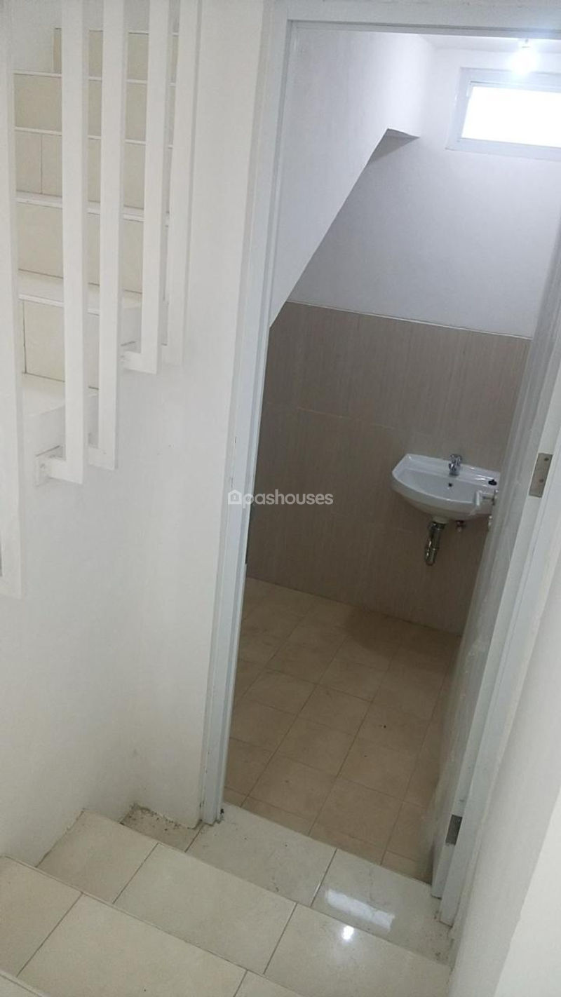 Serpong Lagoon Cluster Pelican Blok B3 No.19