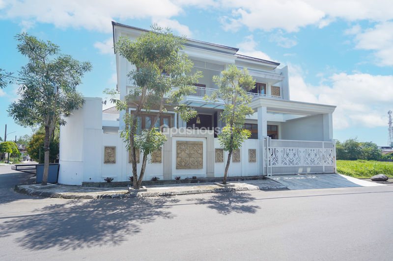 Kebun Raya Residence Blok B No. 7