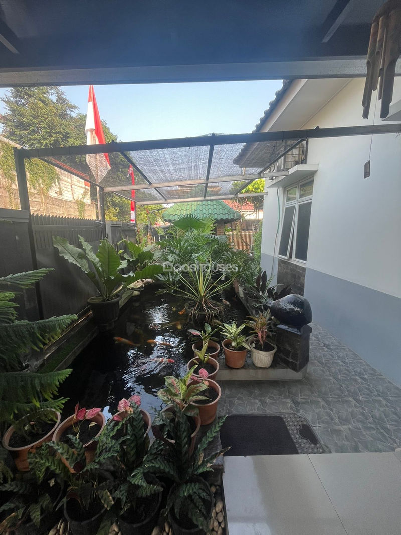 Jalan Bunga Sakura XVI Blok V No.17 