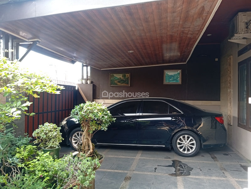 Jalan Kusuma Utara Raya Blok 15 No.30