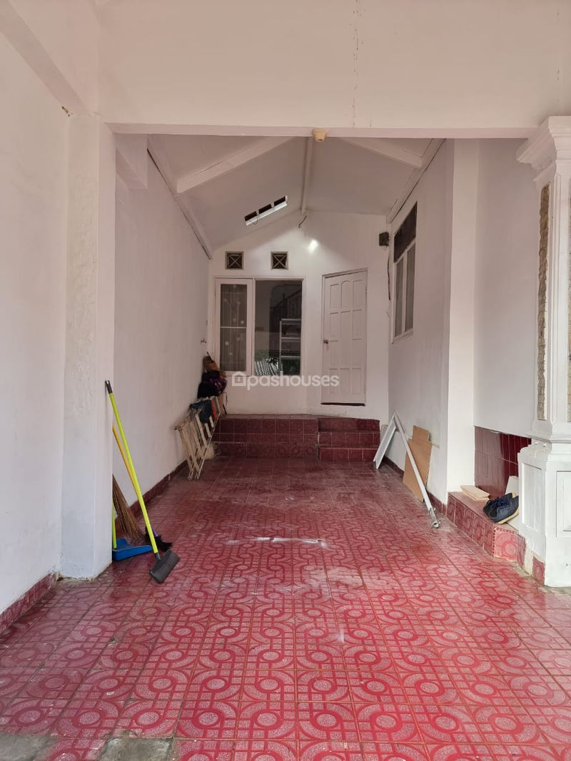 Jalan Villa Kalisari