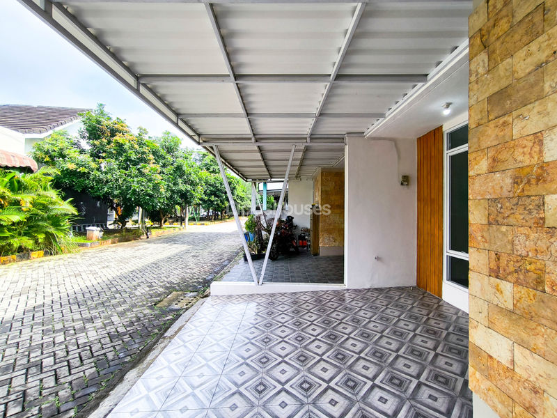 Aryana Karawaci Cluster Green