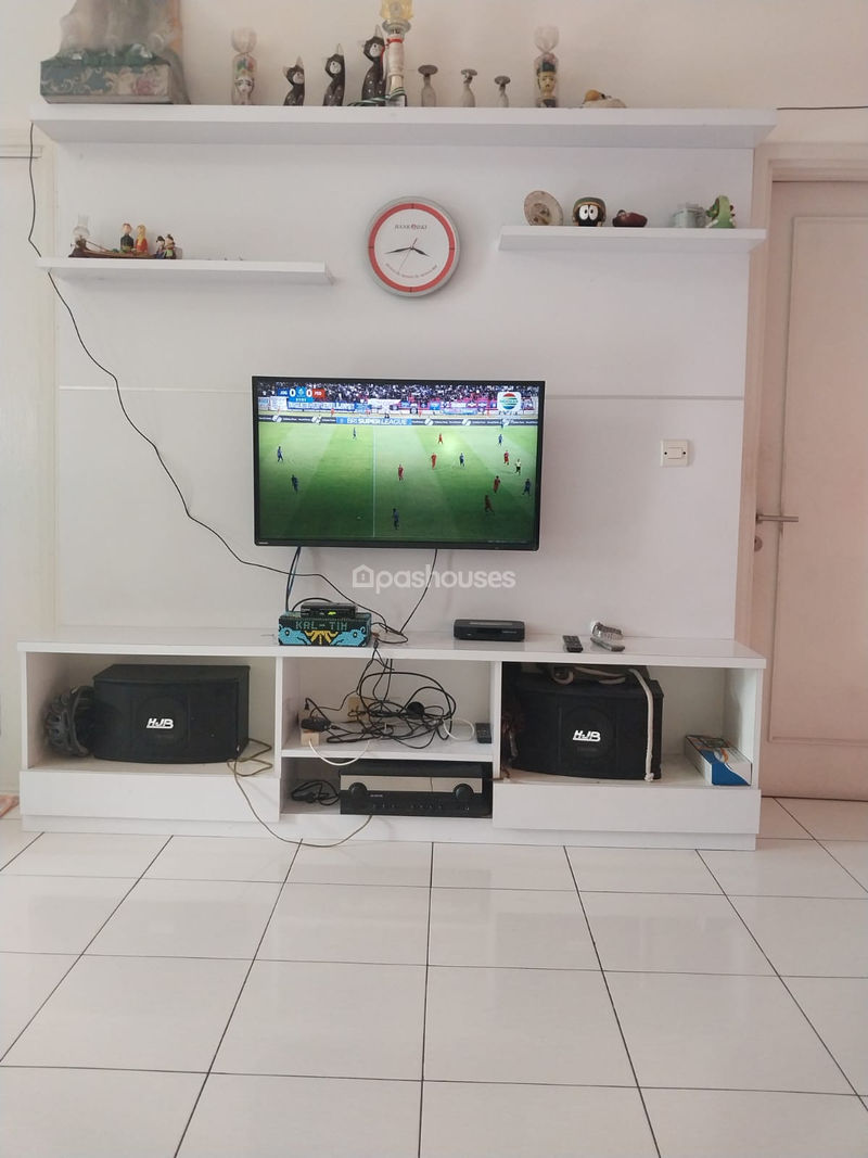 Perumahan Suvarna Sutera Cluster Dhana