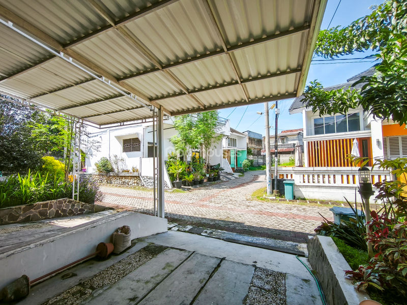 Tata Hill Townhouse Yasmin