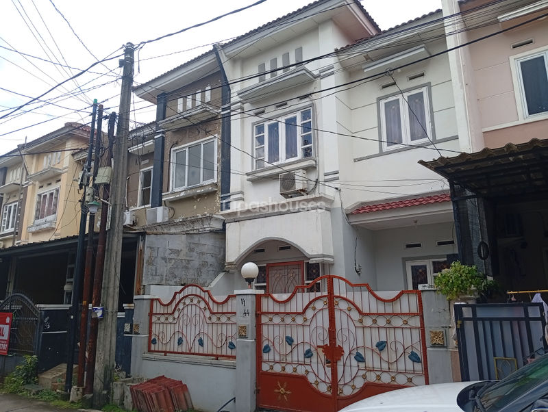 Taman Harapan Baru Blok V1 No.44