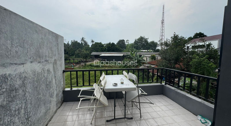Perumahan Amadea Townhouse Blok A8