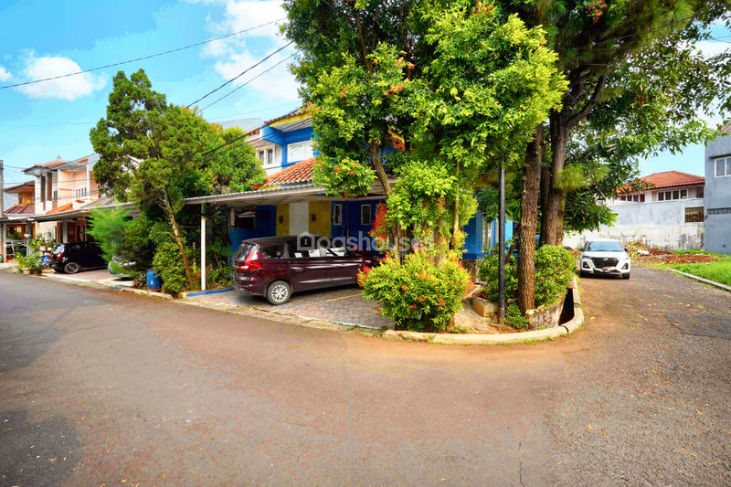 Taman Parahyangan 1