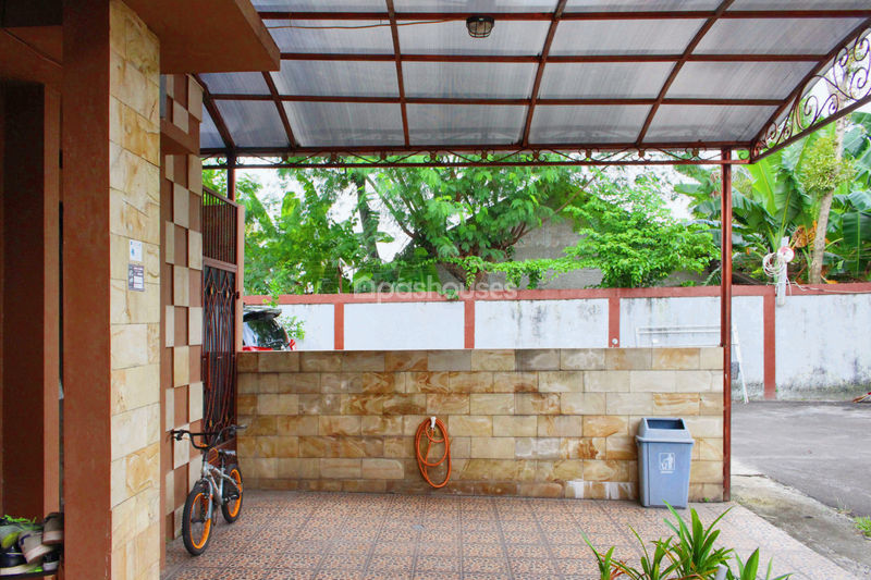 The Flower Residence III
