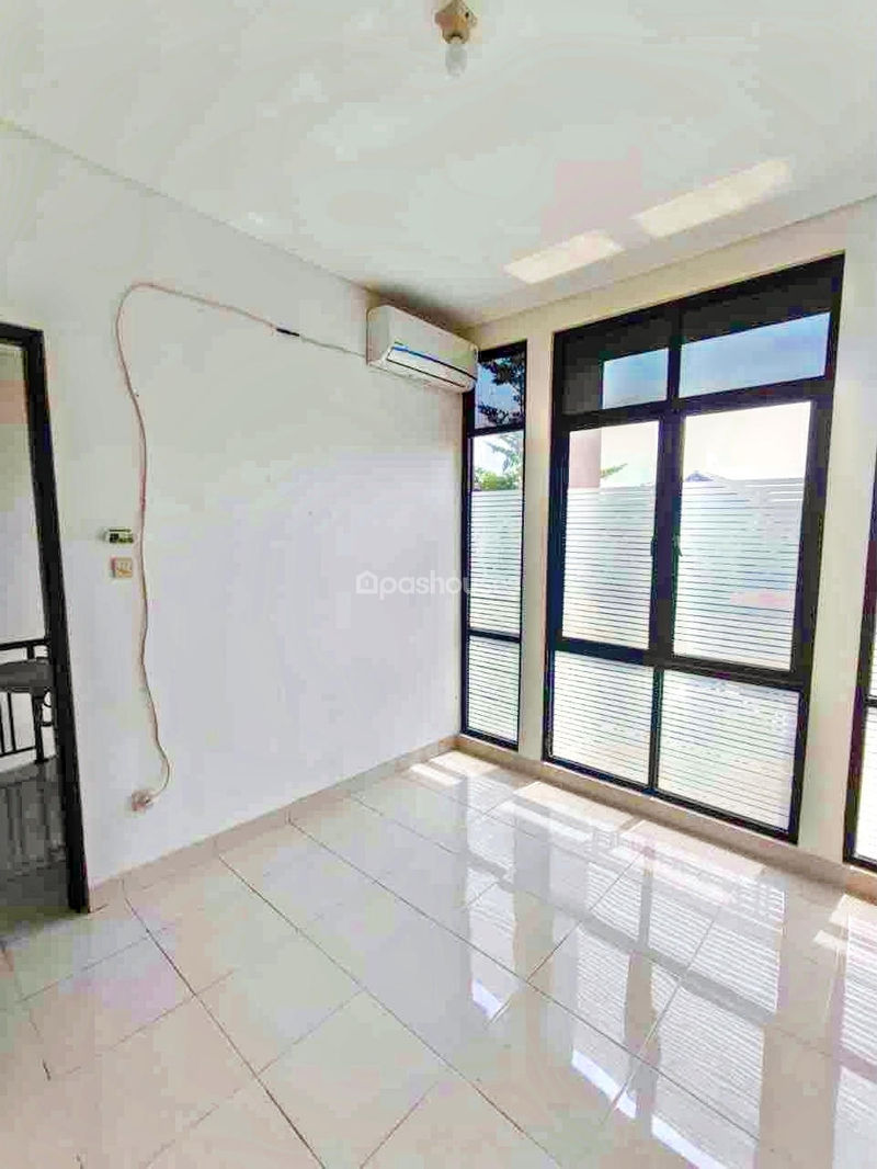 Cendana Residence, Jalan Boulevard Blok C2/18