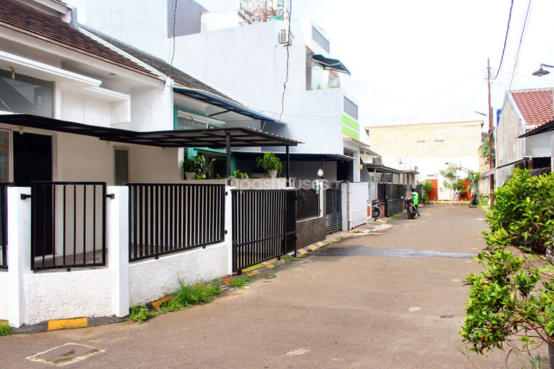 Pondok Cina Residence 2