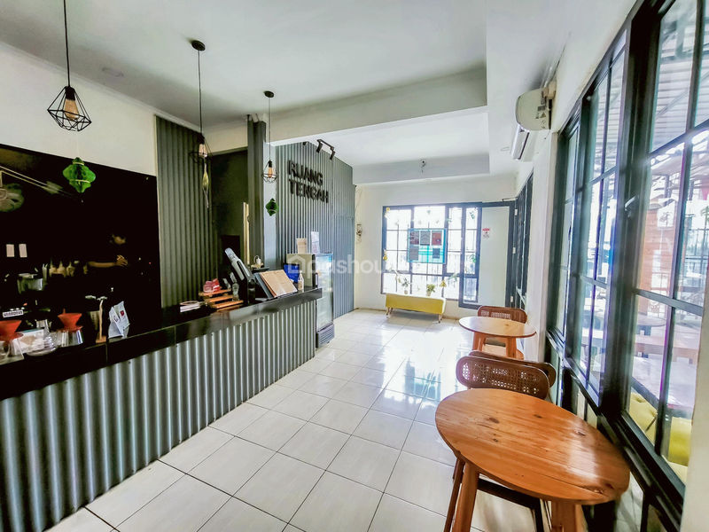 Jalan MT Haryono No.37 Tangerang