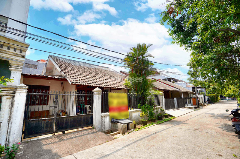 Bukit Pamulang Indah Blok B8 No.5